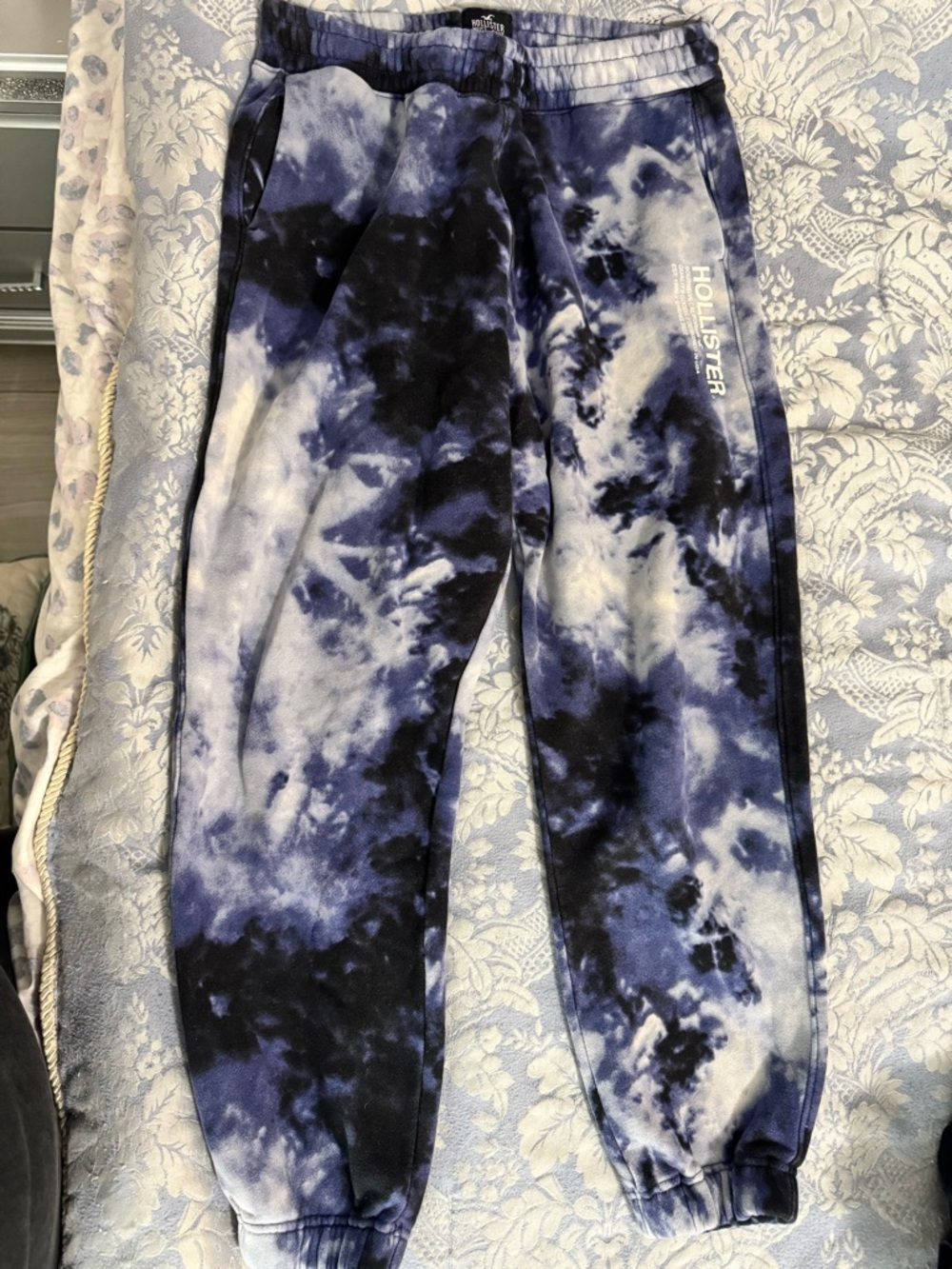 Hollister Navy and Light Blue Tie-Dye Sweatshirt